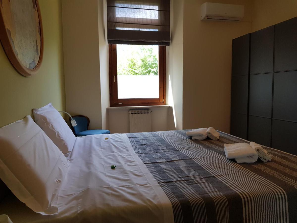 Appartamento Binario 1 เวโรนา ภายนอก รูปภาพ